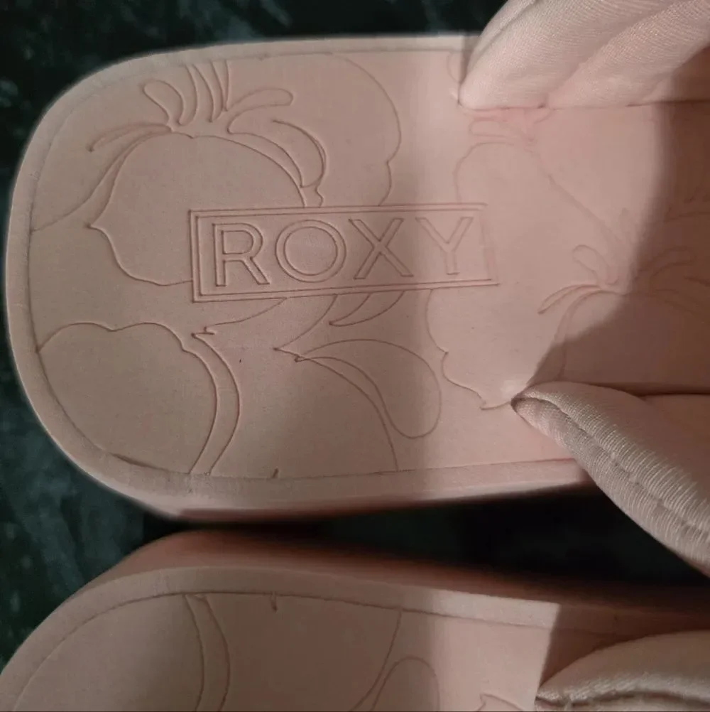 BRAND NEW ROXY TOTALLY TUBULAR WEDGE WOMEN'SSANDALS